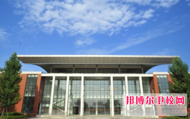 西南财经大学天府学院专科，专业教育的新高地